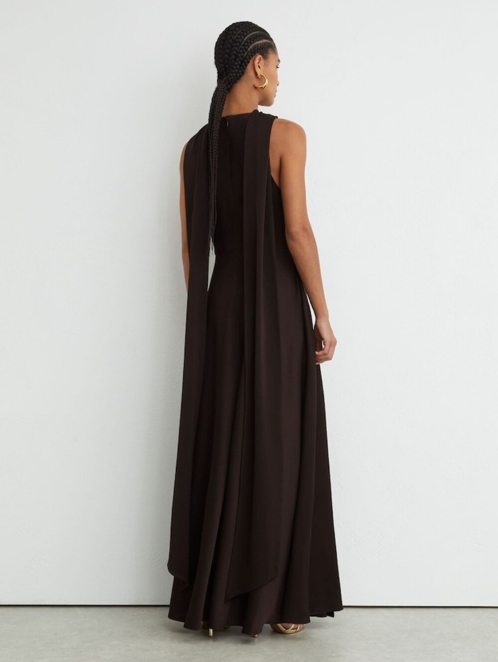 Reiss Sabine Satin Cape-Detail Maxi Dress in Grape Burgundy - Picture 5 of 8